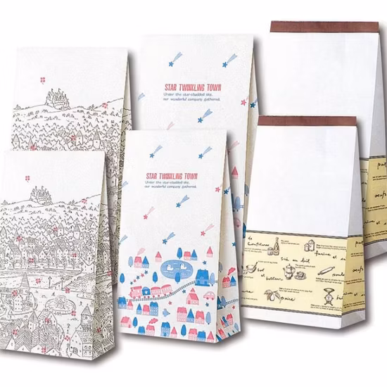 Sacola de presente de papel kraft Sacola de compras com alça torcida Sacola não tecida